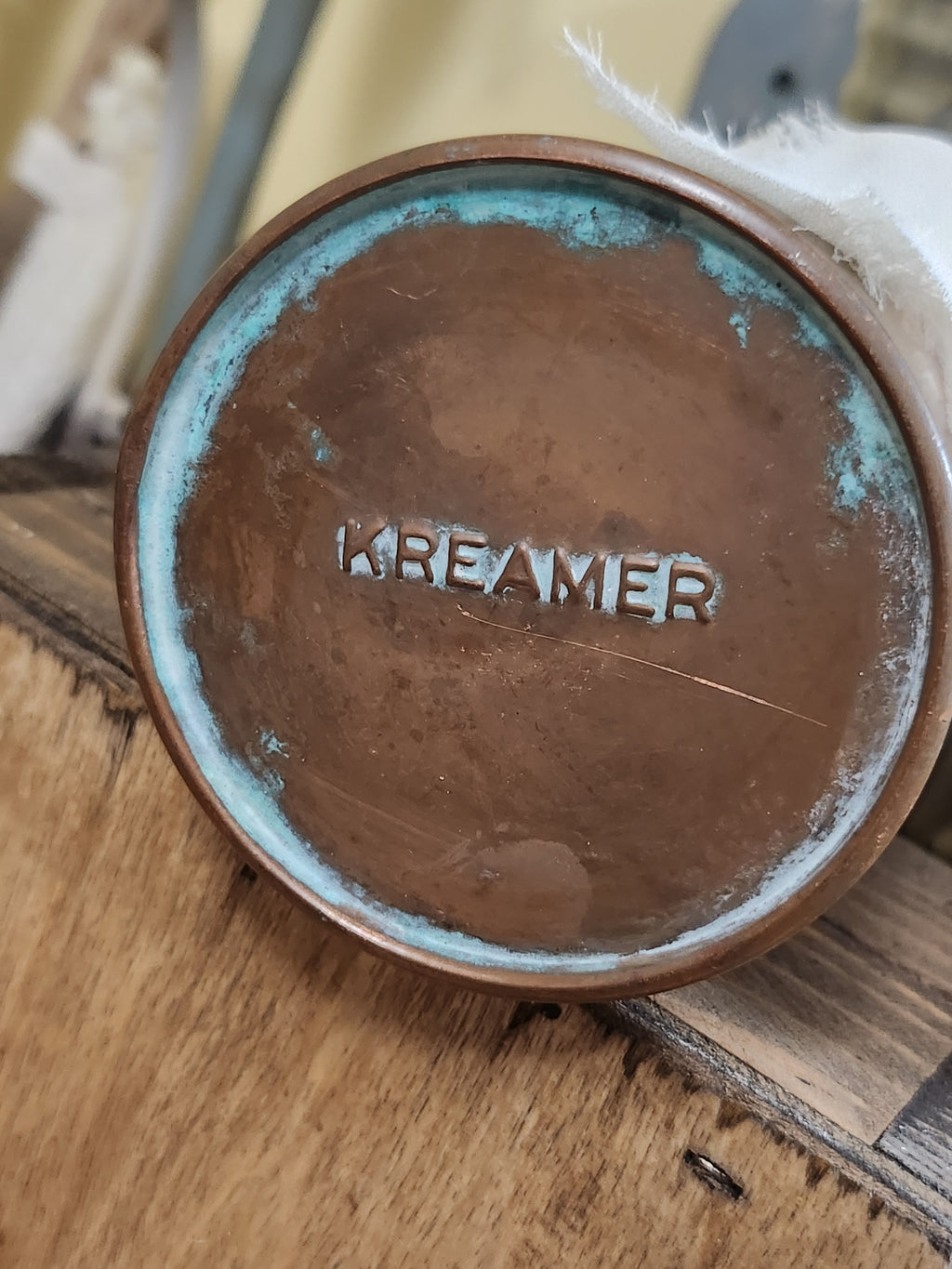 Large Shaker.