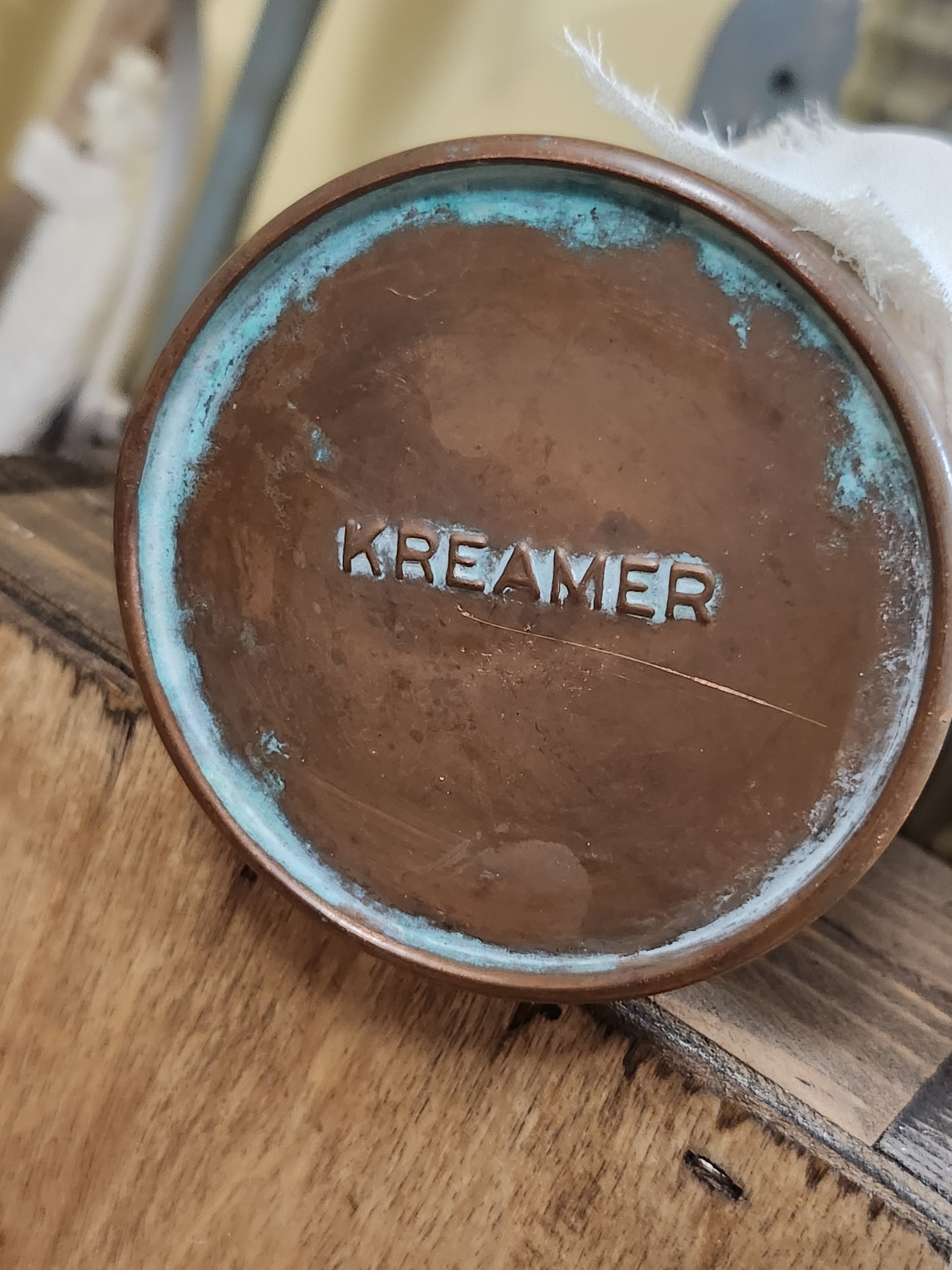 Large Shaker.