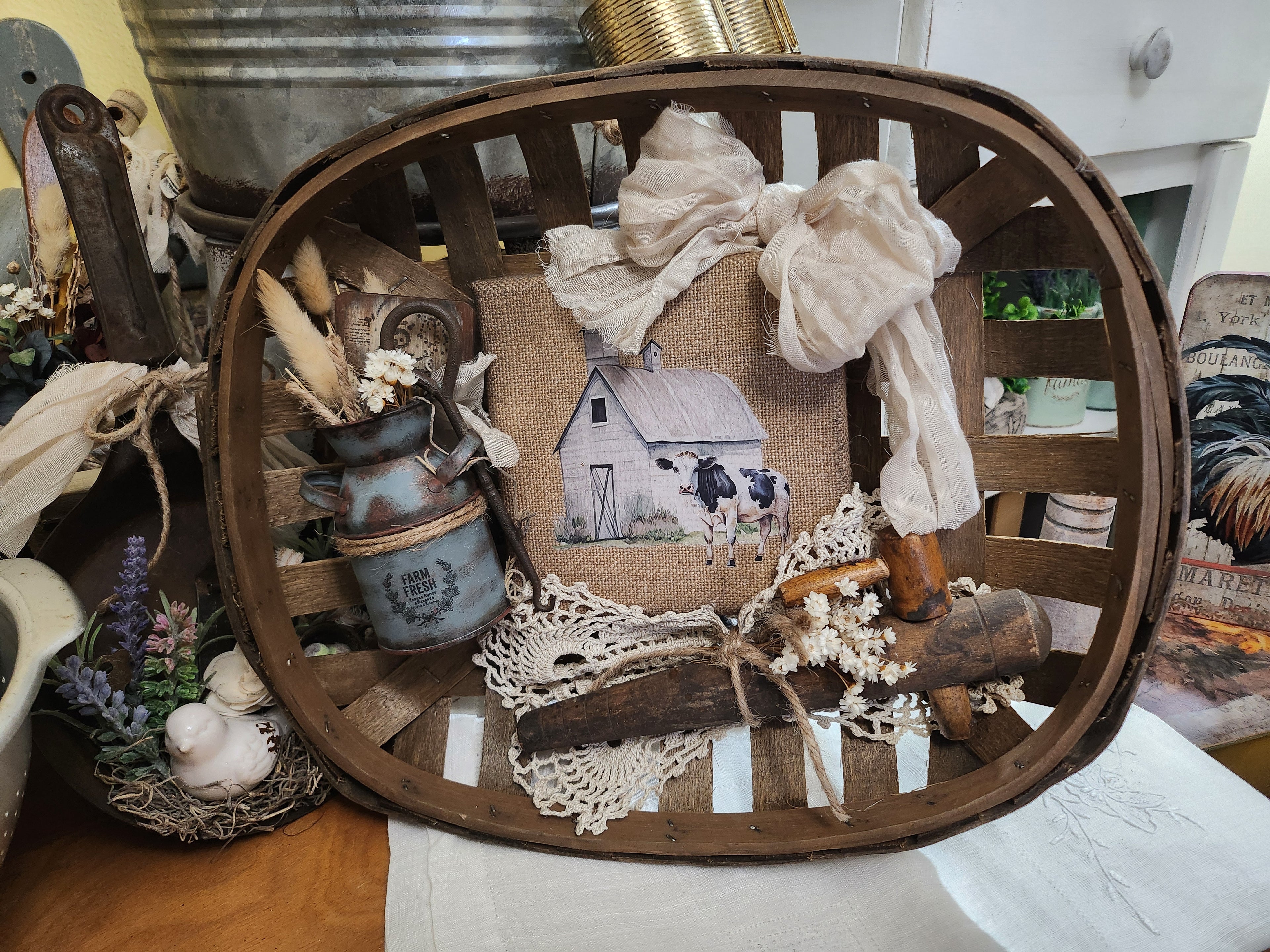 Tobacco Basket