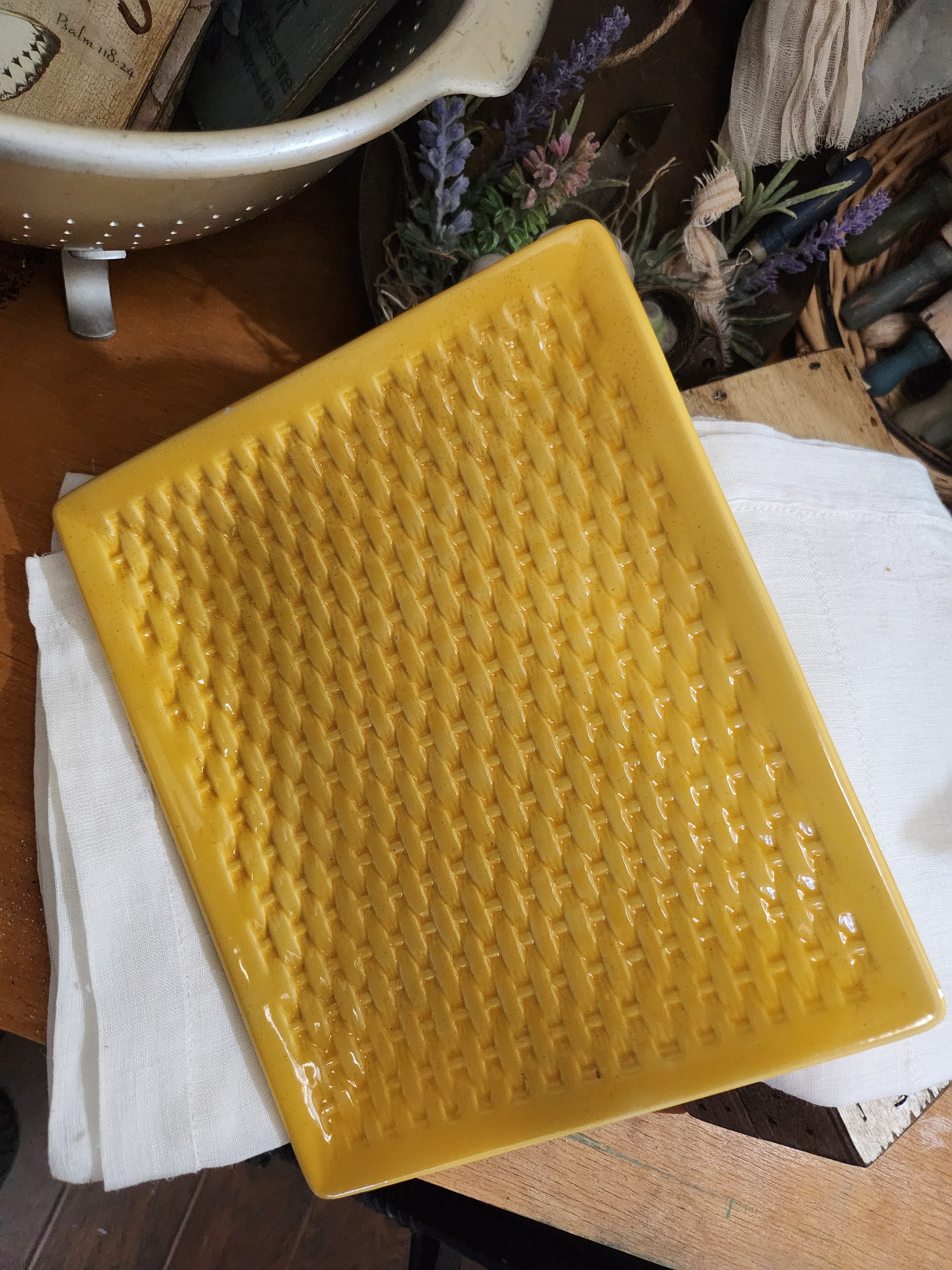 Yellow Style Tray